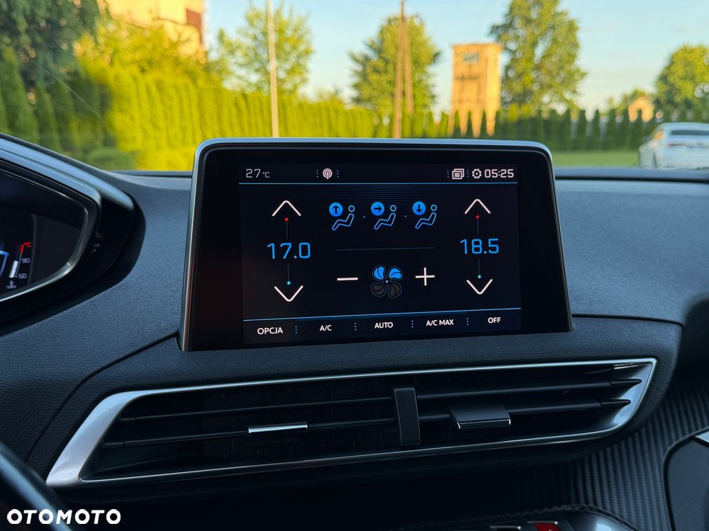 Peugeot 5008 BlueHDi 150 Allure - 33