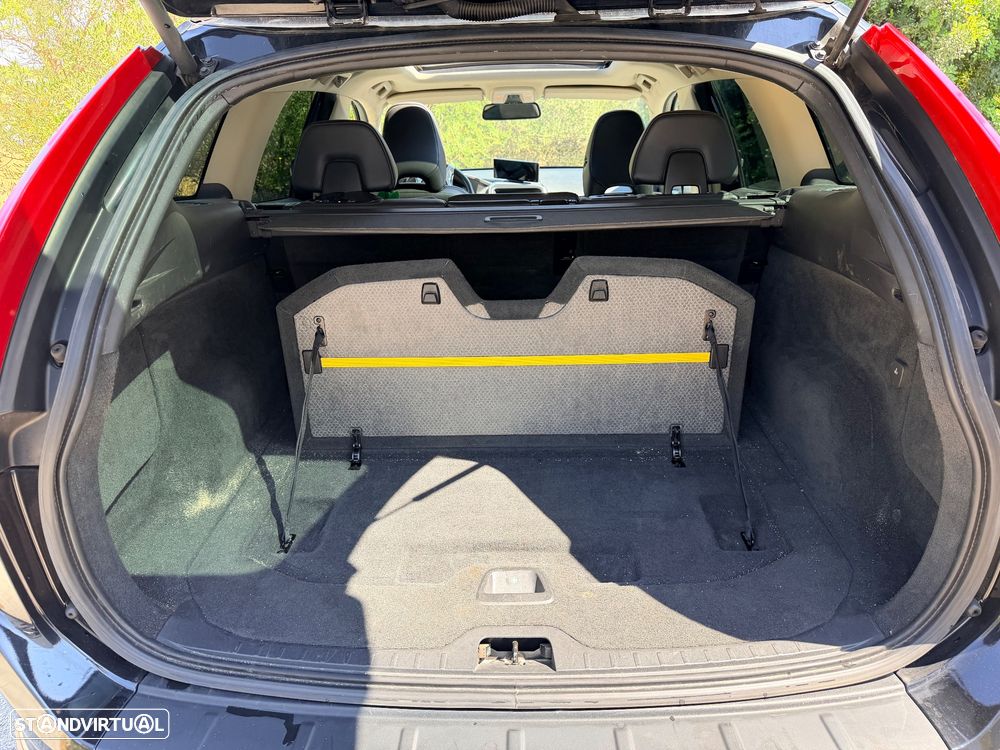 Volvo XC 60 D5 AWD Aut. Summum - 14