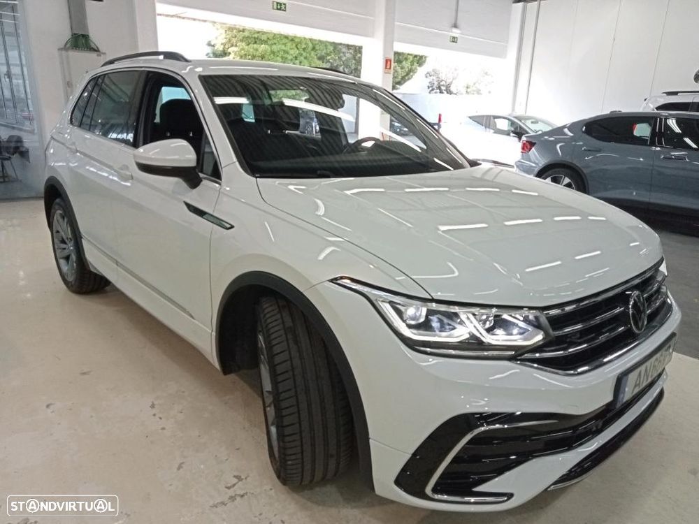 VW Tiguan 2.0 TDI R-Line DSG - 4