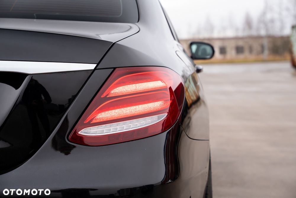 Mercedes-Benz Klasa E - 13