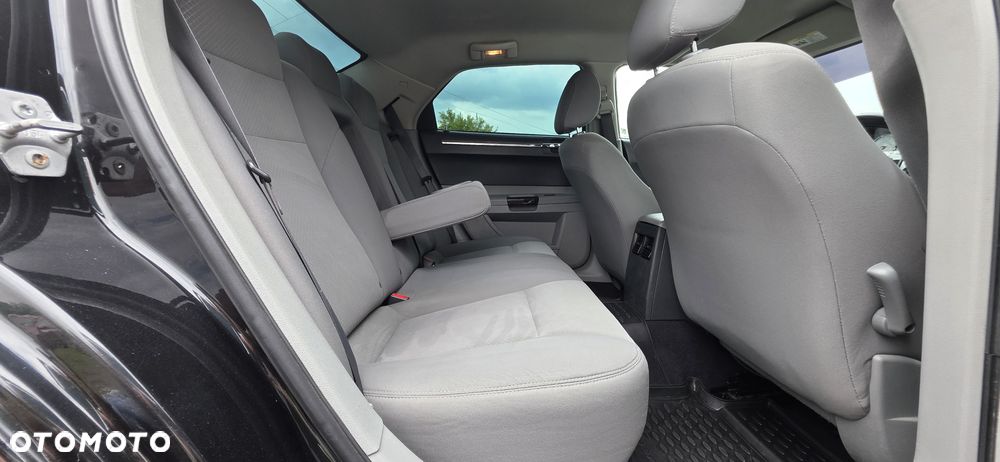Chrysler 300C 2.7 Automatik - 14