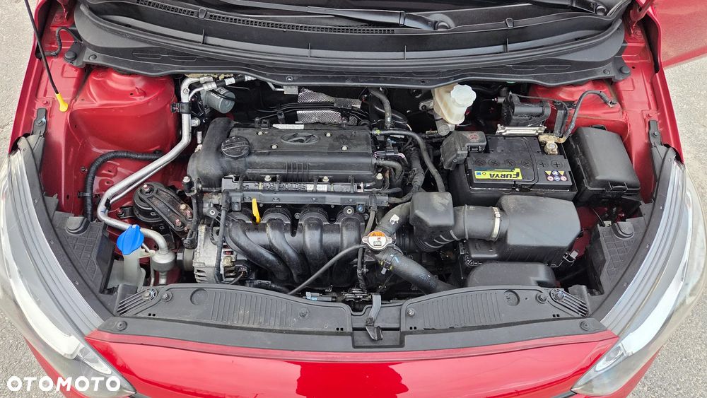 Hyundai i20 1.4 Comfort - 29