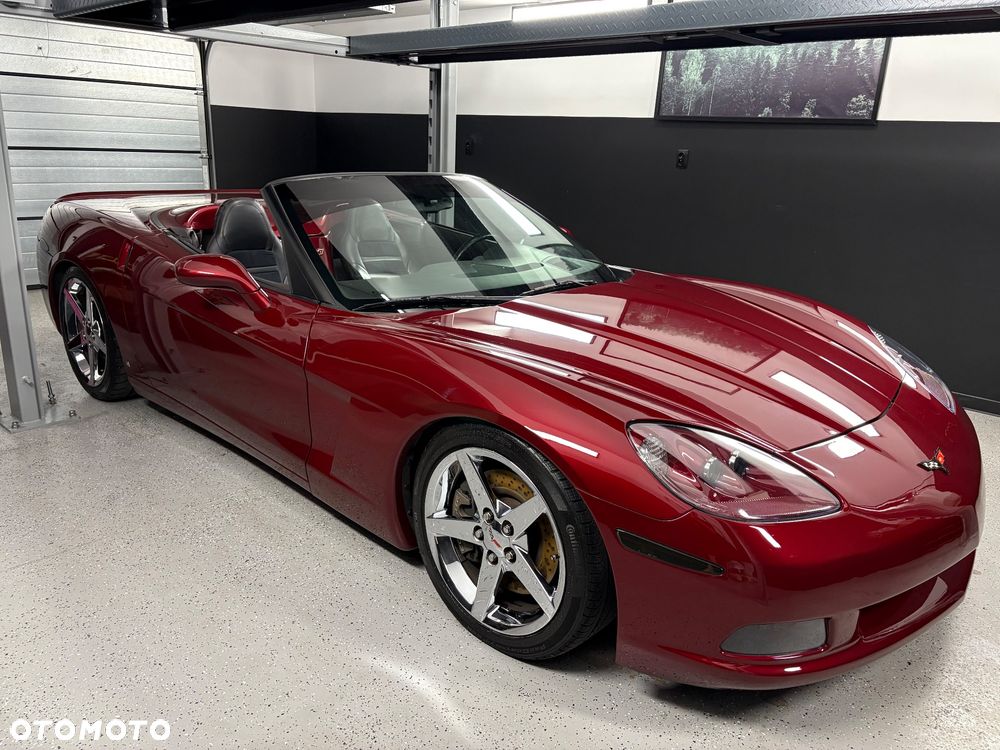 Chevrolet Corvette - 5