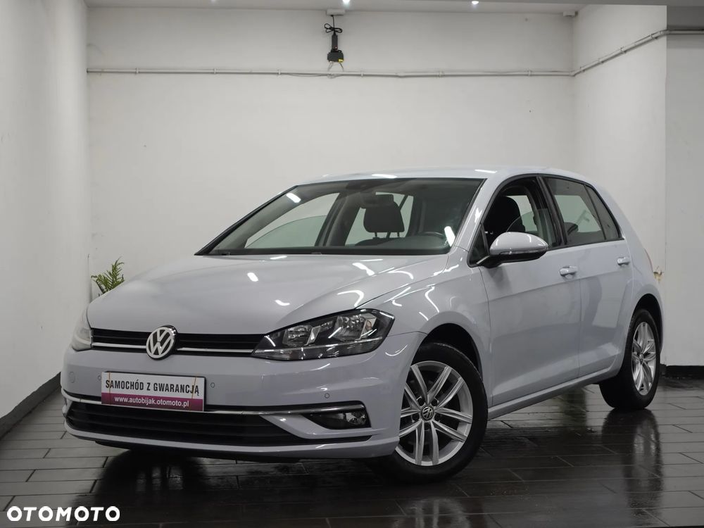 Volkswagen Golf 1.6 TDI SCR DSG Comfortline - 16