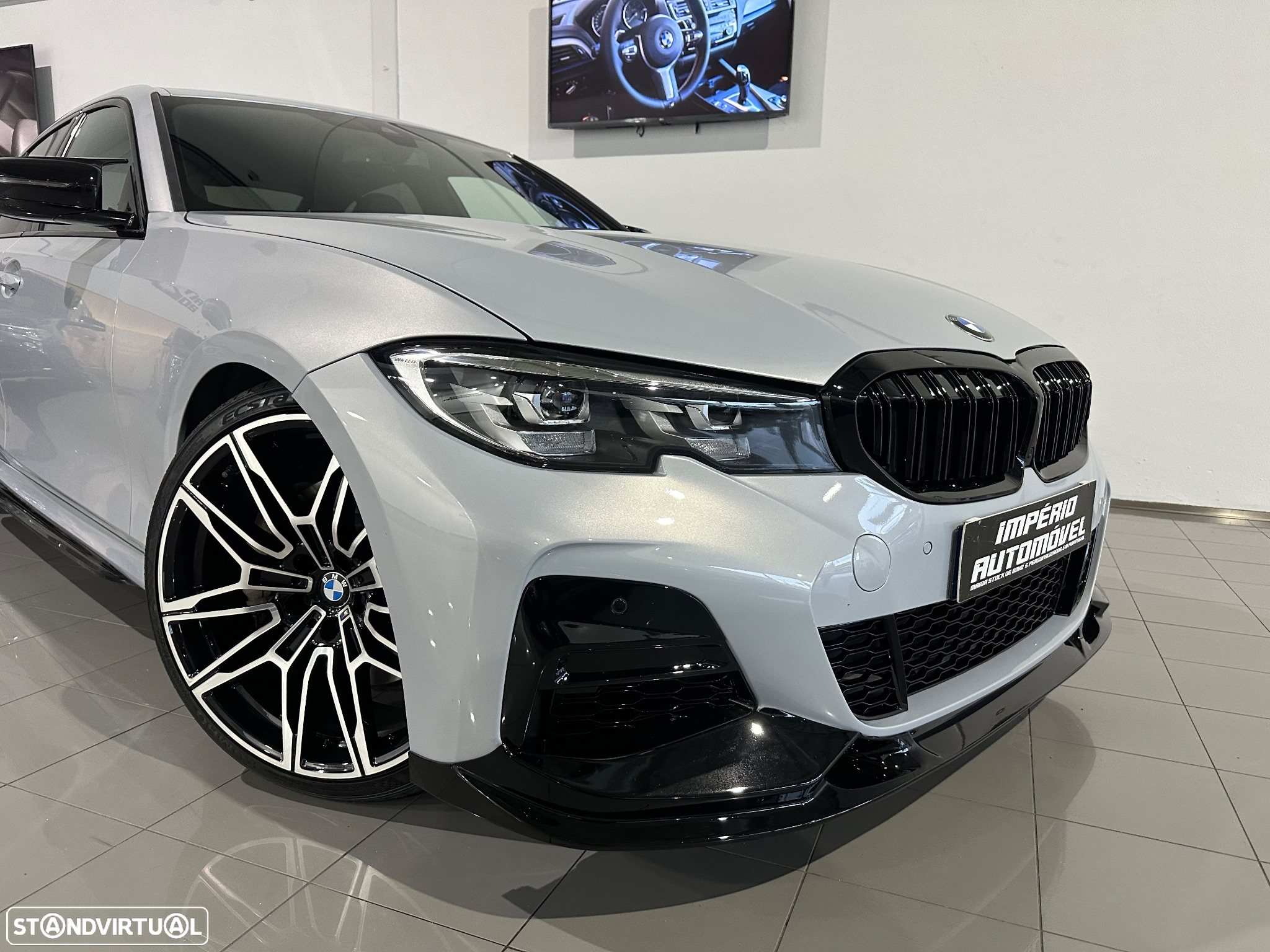 BMW 330 e Auto - 6