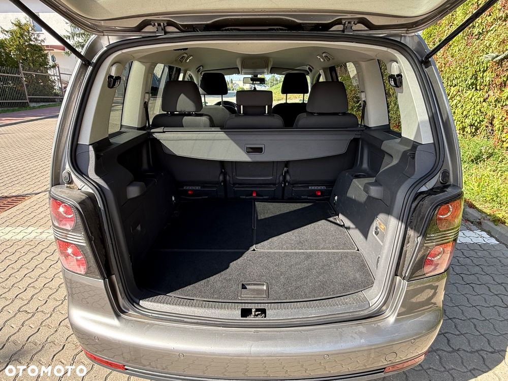 Volkswagen Touran 2.0 TDI Freestyle - 7
