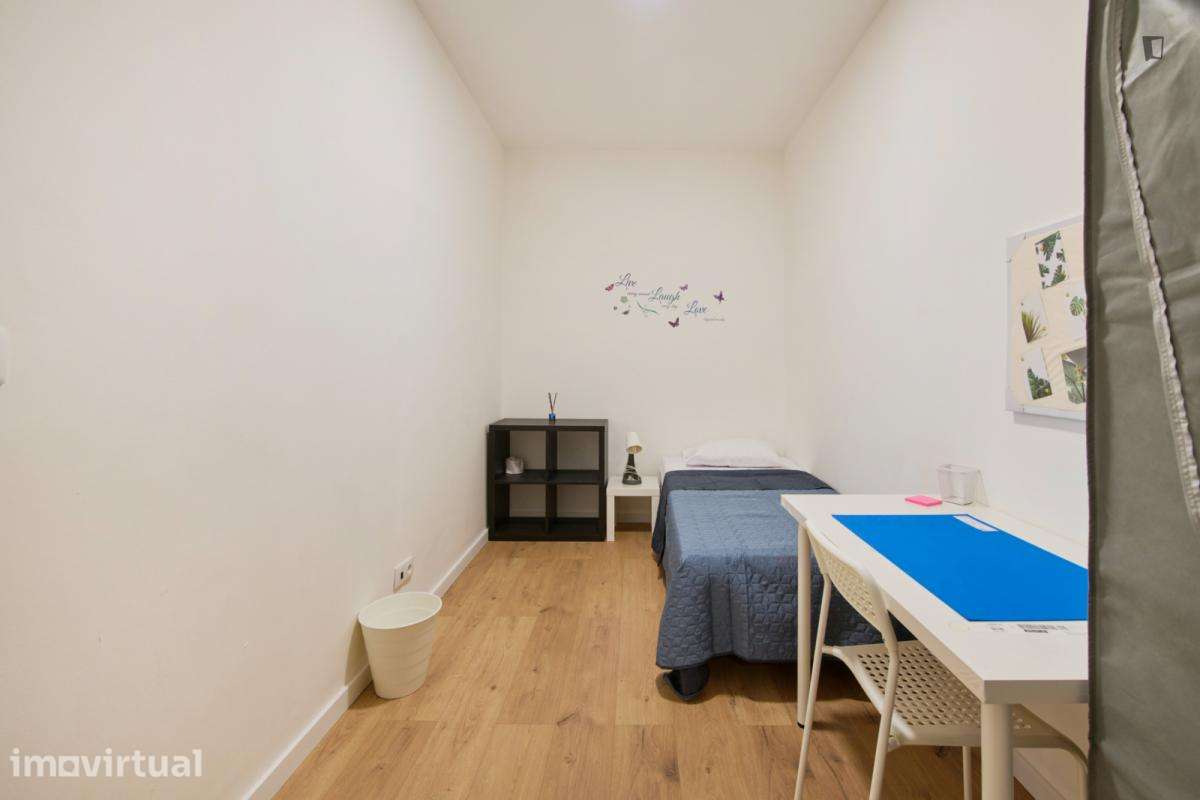 Quarto - localizado em Arroios Lisbon - Grande imagem: 3/46