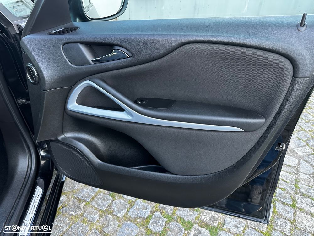 Opel Zafira 1.6 CDTi 120 Anos S/S - 37