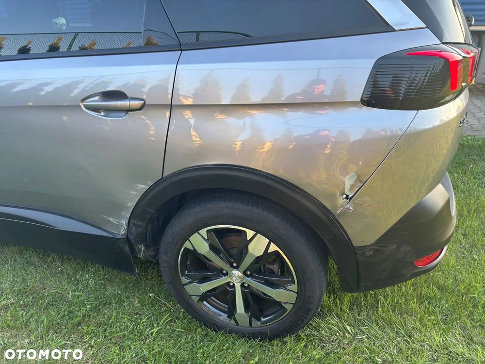 Peugeot 5008 HDI 150 Active - 10