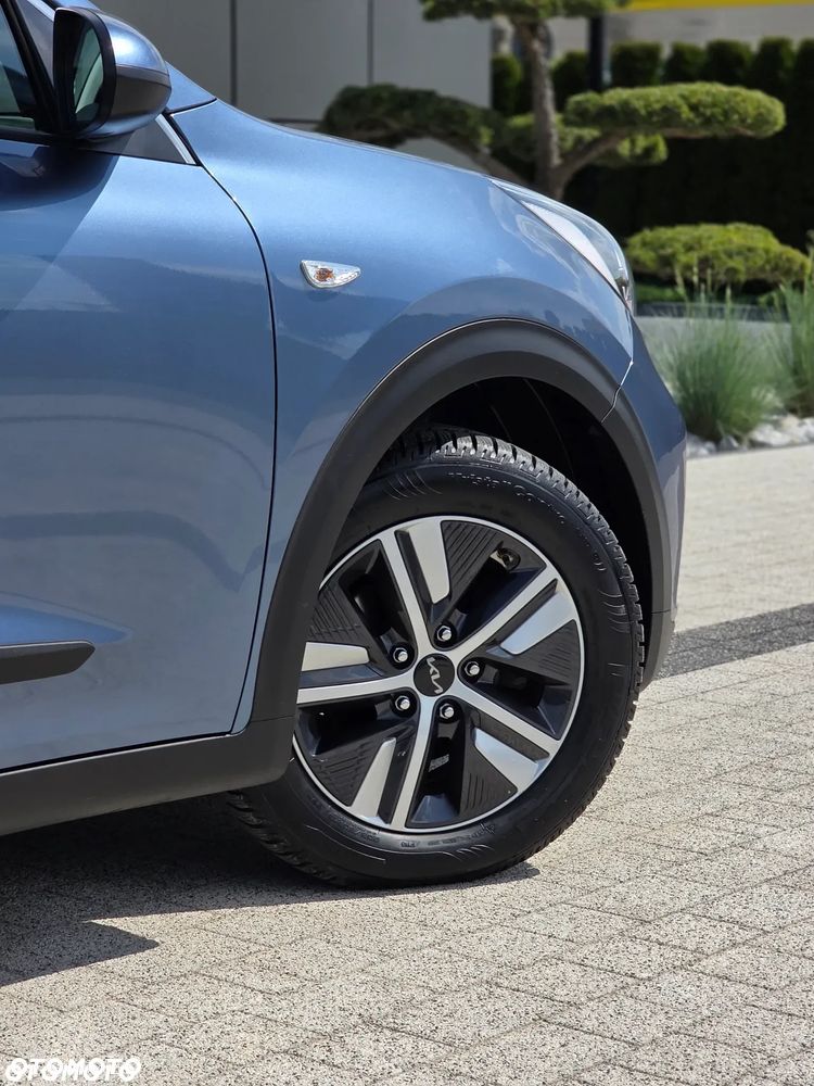 Kia Niro 1.6 GDI Hybrid Business Line - 32