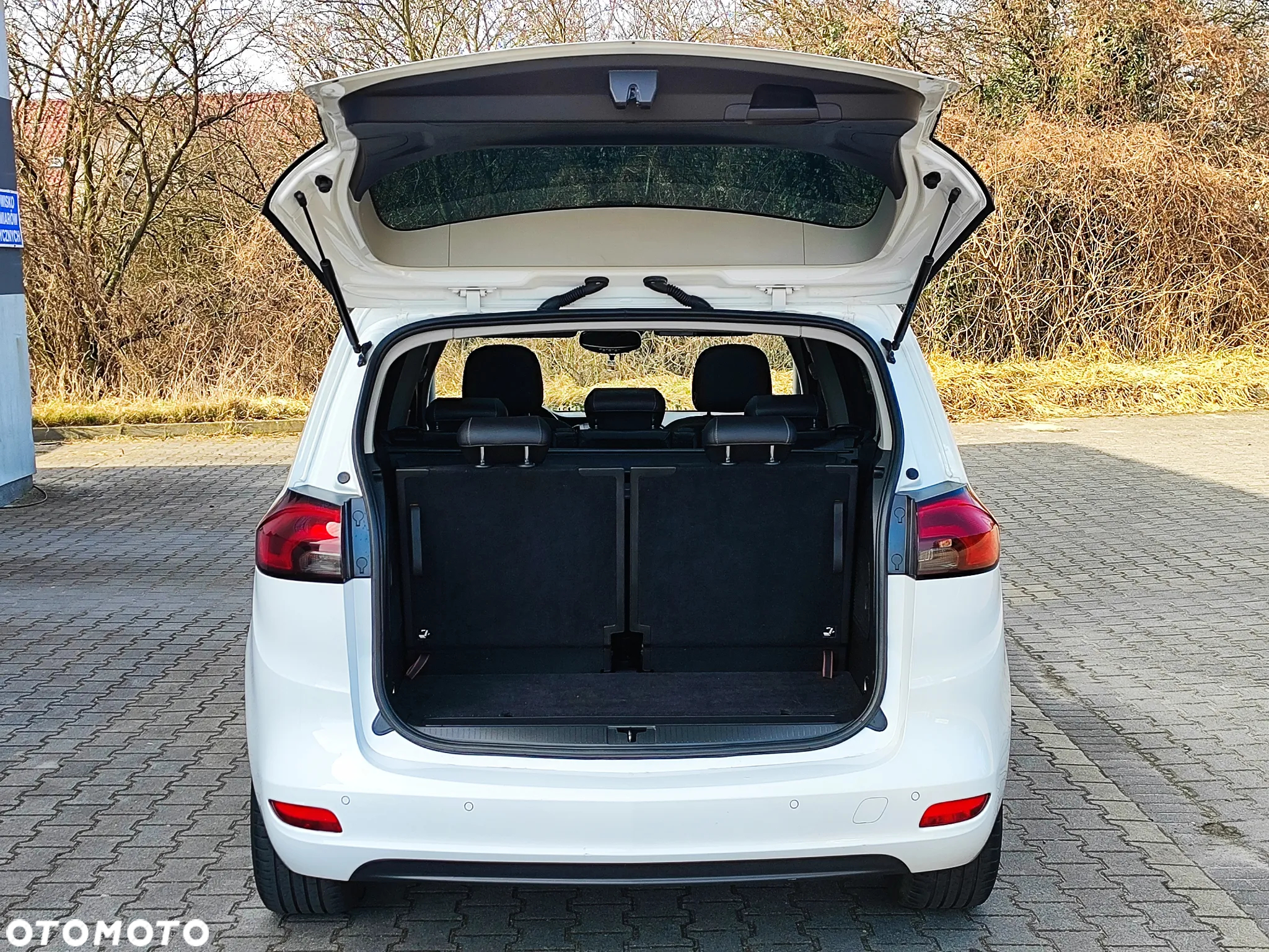 Opel Zafira Tourer 1.4 Turbo Automatik Business Edition - 21