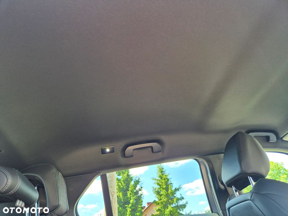 Peugeot 2008 PureTech 130 EAT8 GT - 18