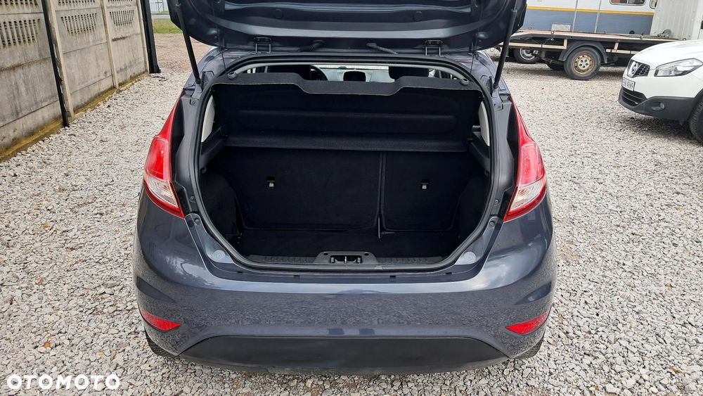 Ford Fiesta 1.25 Ambiente - 19
