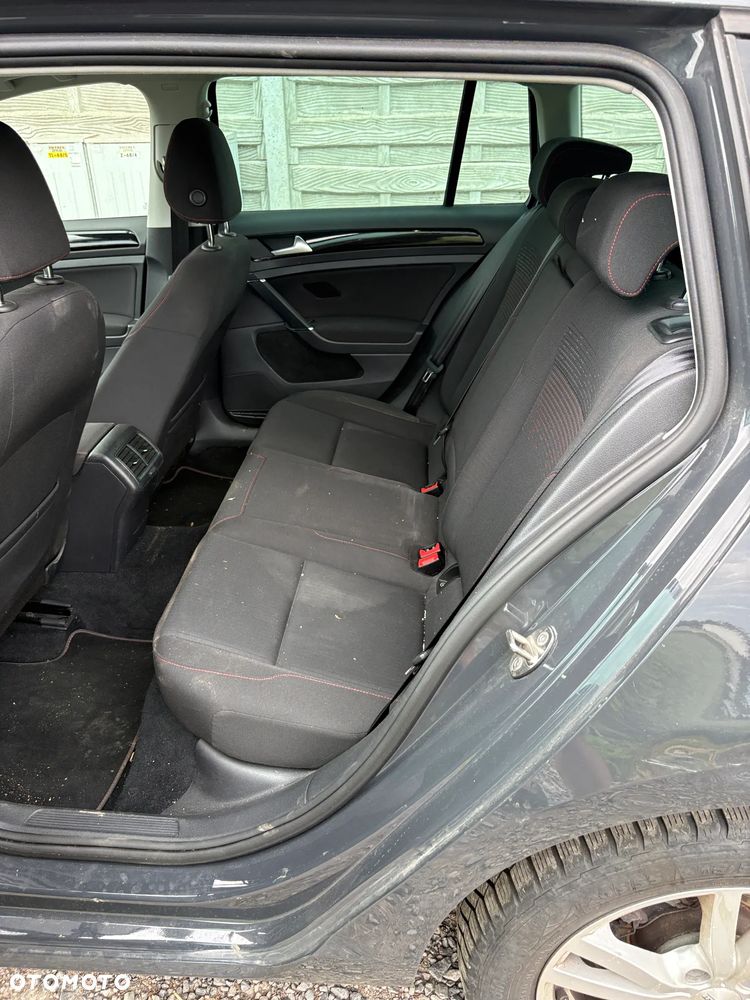 Volkswagen Golf 1.6 TDI Sound - 22