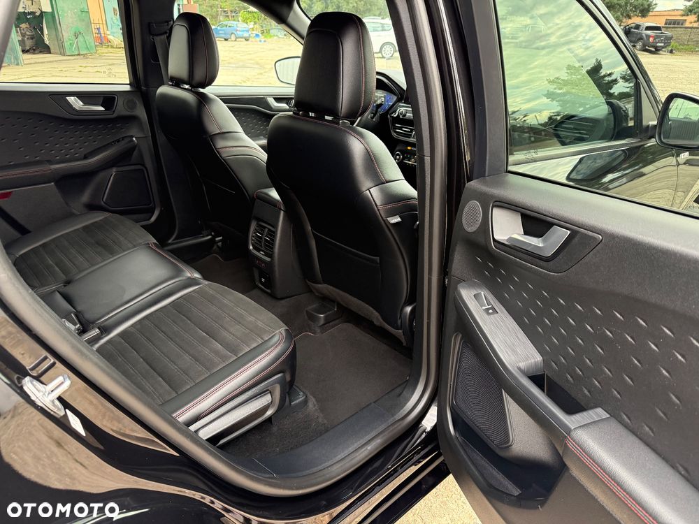 Ford Kuga 2.0 EcoBlue Hybrid ST-LINE X - 11