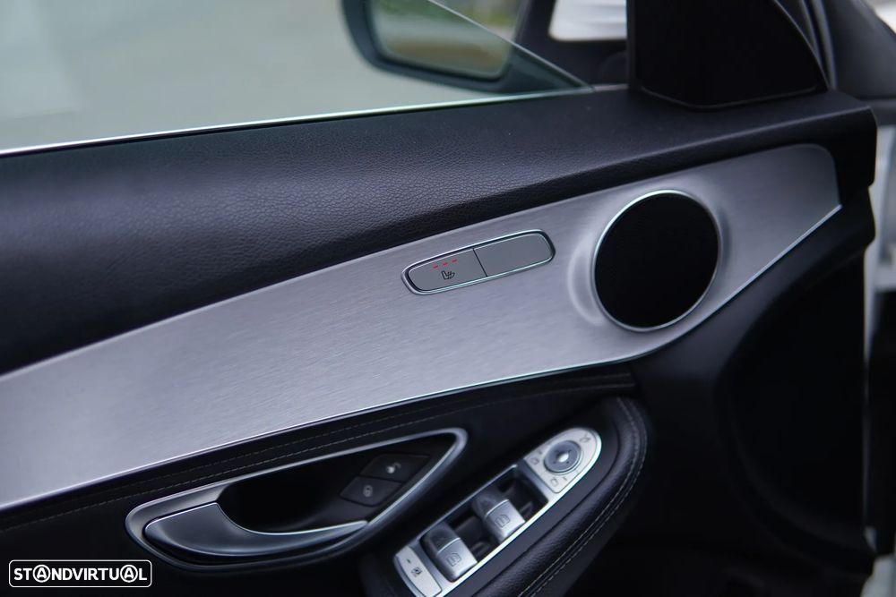 Mercedes-Benz C 300 BlueTEC Hybrid Avantgarde + - 30