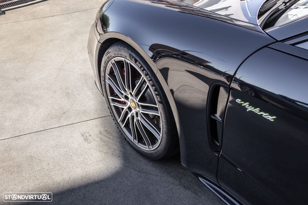 Porsche Panamera - 11