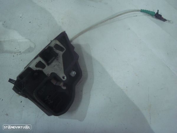 Fecho Da Porta Trás Esq Bmw 1 (E87) - 1