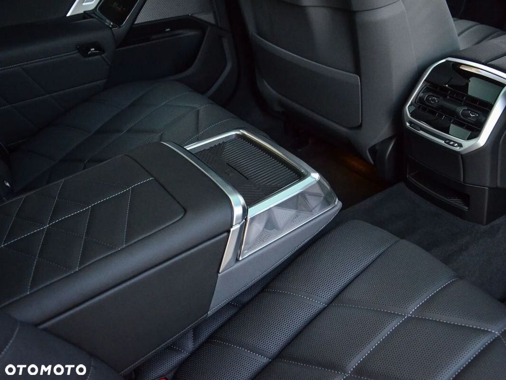 BMW Seria 7 740d xDrive mHEV M Sport sport - 30