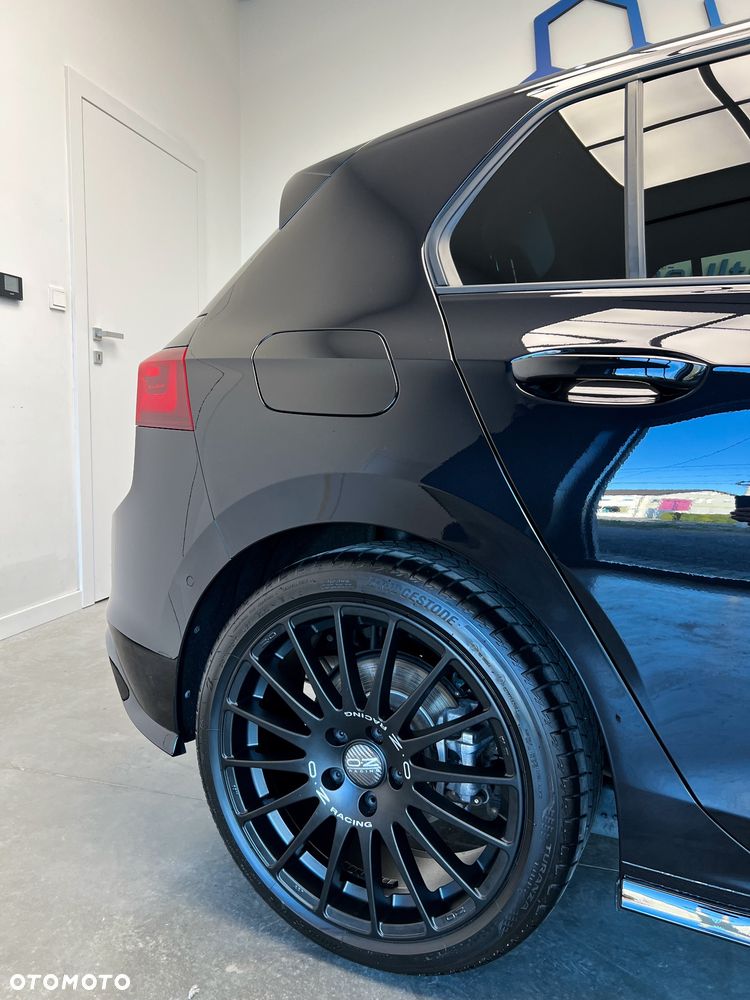Volkswagen Golf 1.5 eTSI mHEV R-Line DSG - 33