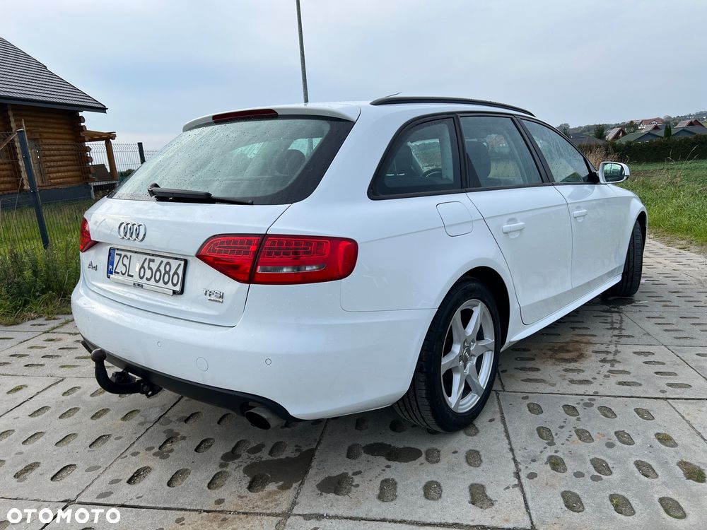 Audi A4 Avant 2011 photo 5
