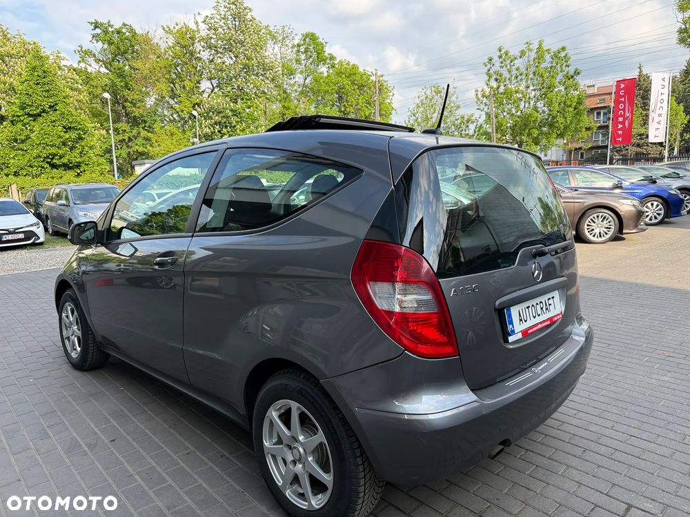 Mercedes-Benz Klasa A 160 BlueEFFICIENCY Elegance - 25