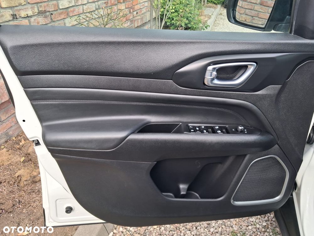 Jeep Compass - 15