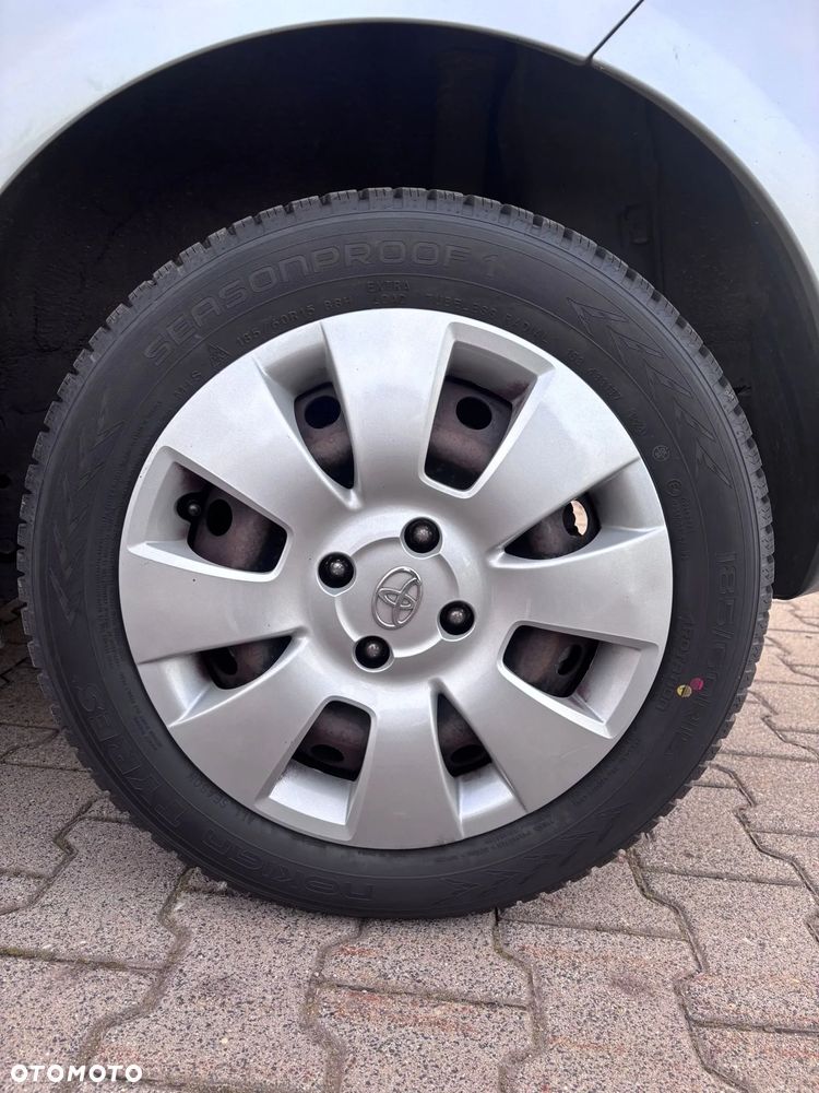 Toyota Yaris 1.3 VVT-i Sol - 20