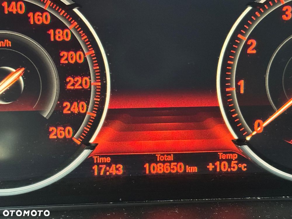 BMW X6 xDrive40i xLine - 10