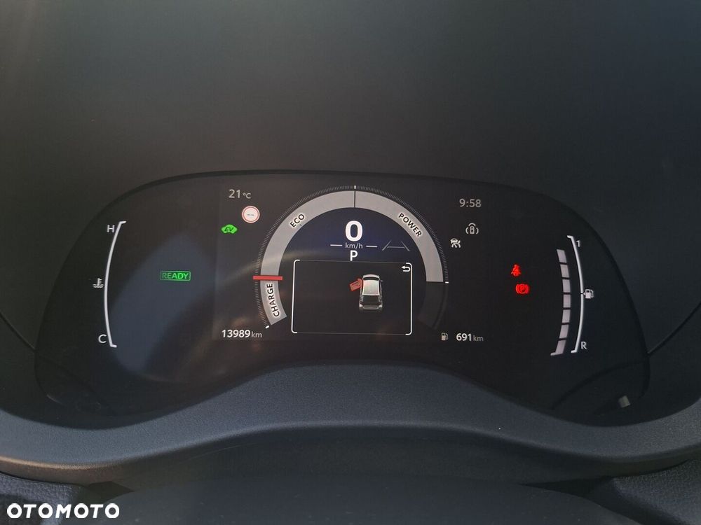 Toyota Yaris Hybrid 1.5 Style - 18