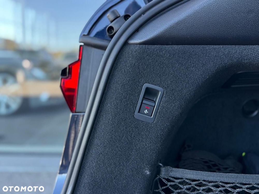 Audi A6 Allroad - 14