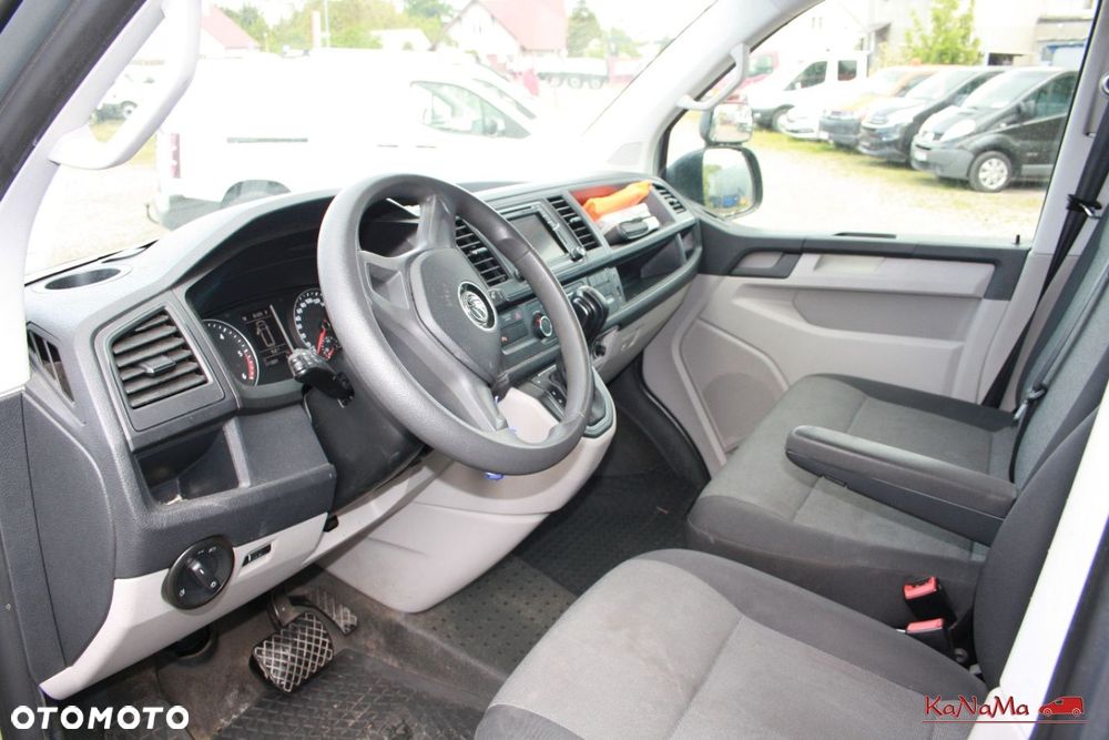 Volkswagen Transporter - 34