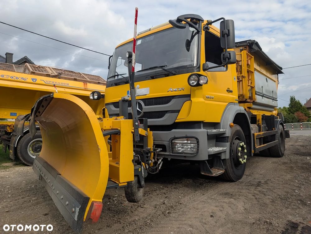 Mercedes-Benz AXOR1824 4x2 - 5