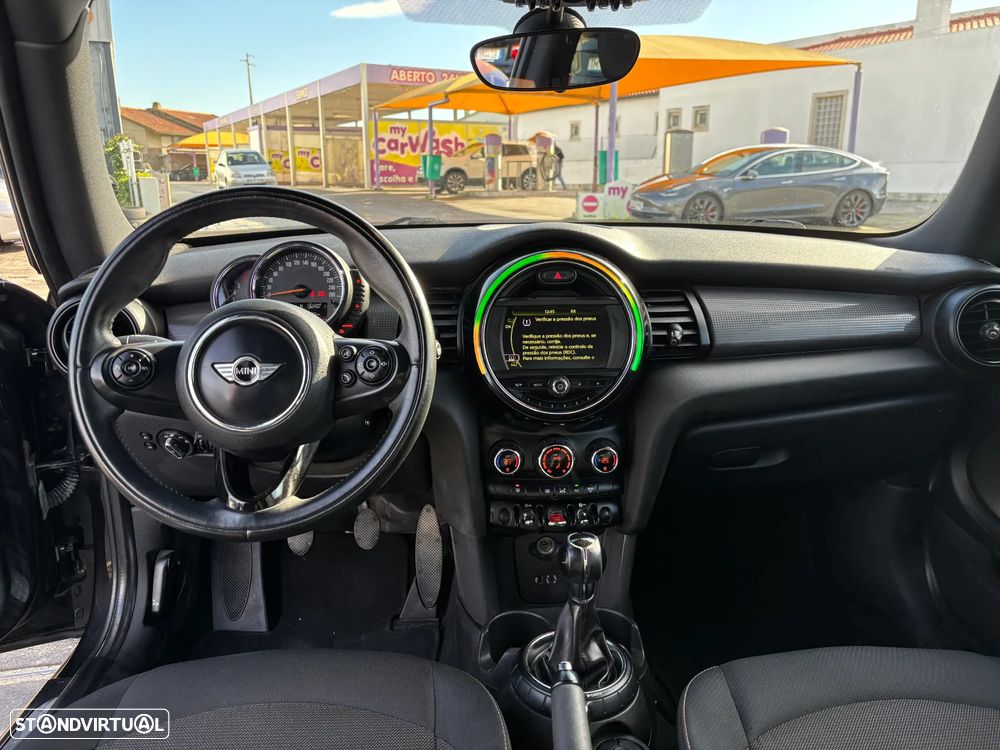 MINI 3 Portas One D - 8