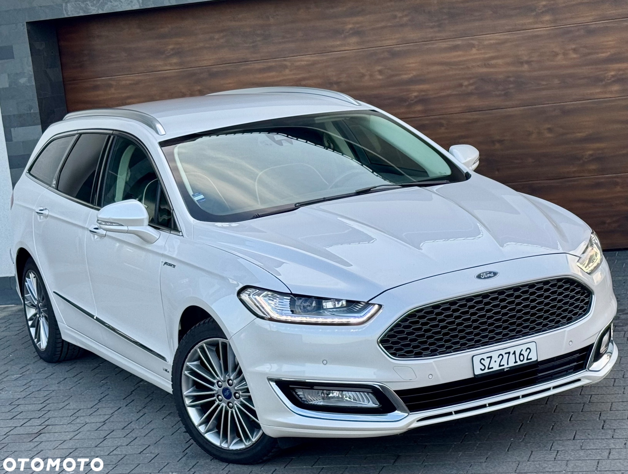 Ford Mondeo Vignale 2.0 TDCi 4WD PowerShift - 5