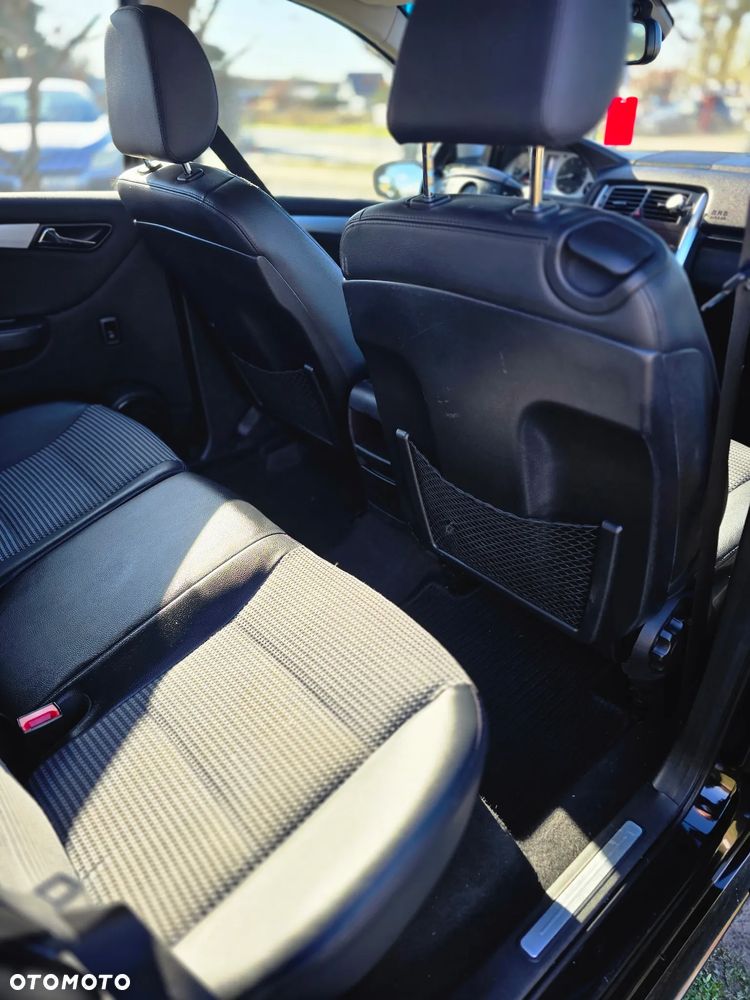 Mercedes-Benz Klasa B 200 Special Edition - 15