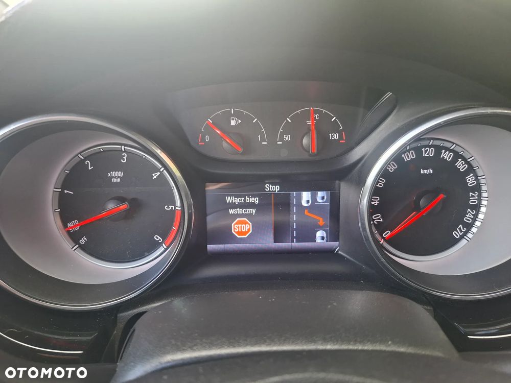 Opel Astra 1.6 CDTI Elite S&S - 18