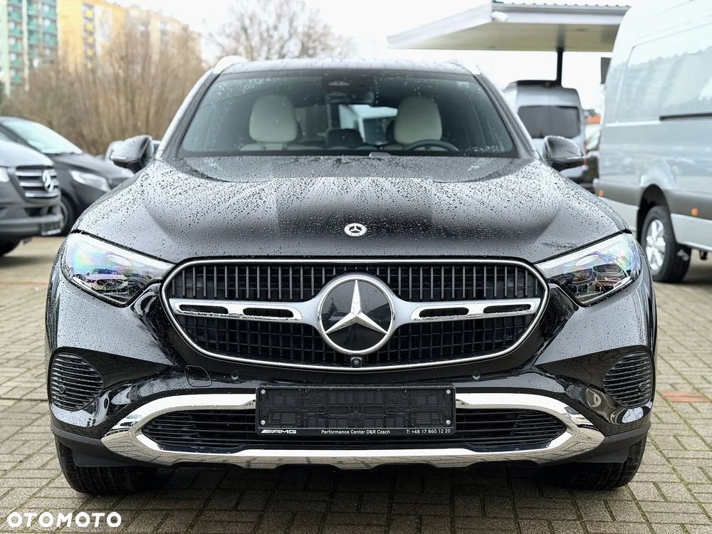 Mercedes-Benz GLC - 2