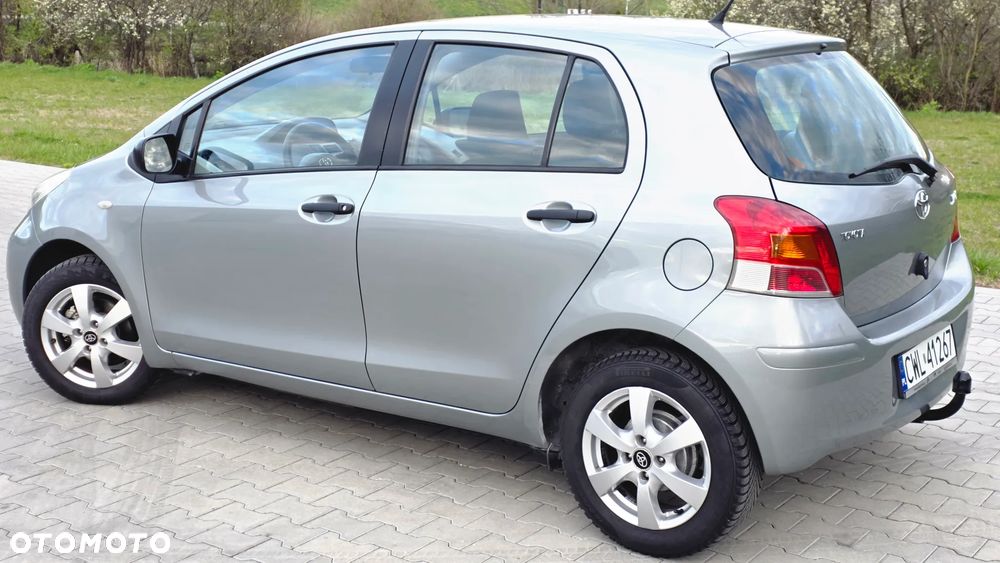 Toyota Yaris 1.33 Prestige - 34