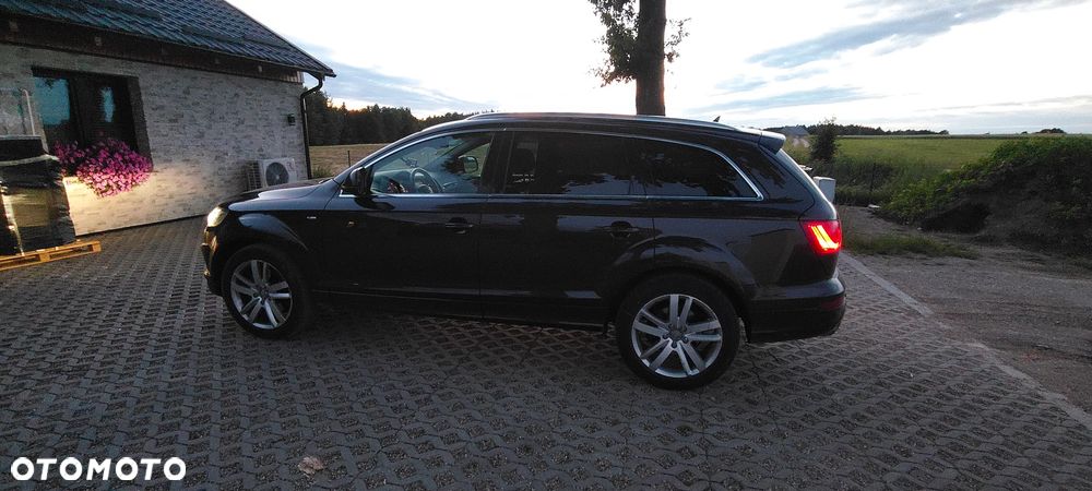 Audi Q7 3.0 TDI DPF clean diesel Quattro Tiptronic - 15