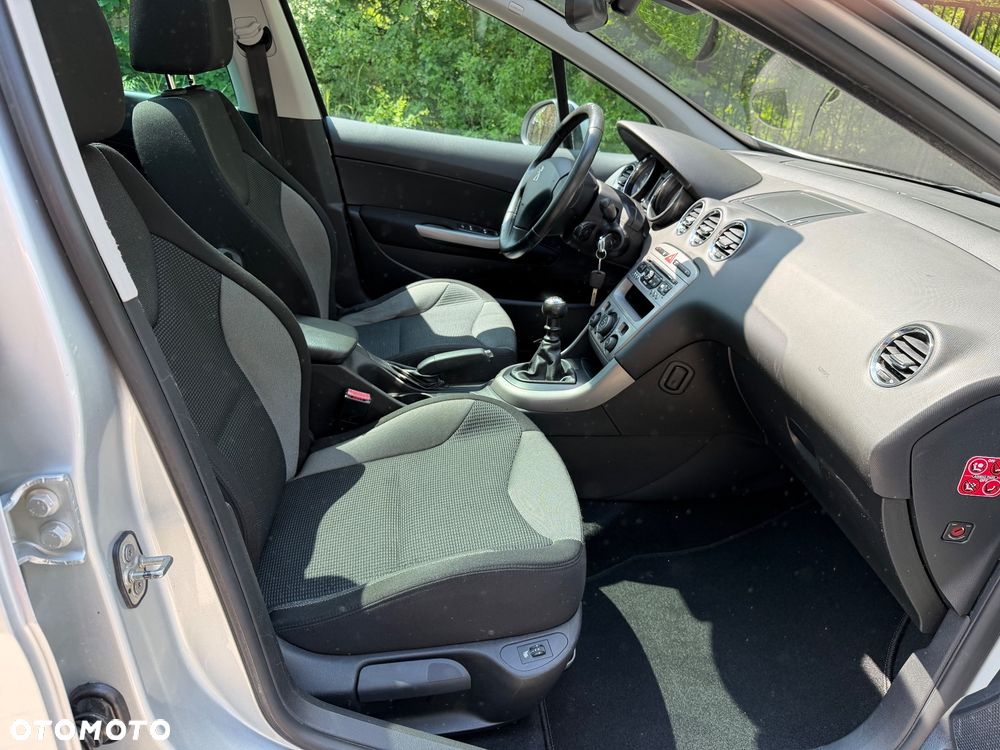 Peugeot 308 e-HDi FAP 110 Stop&Start Family - 7