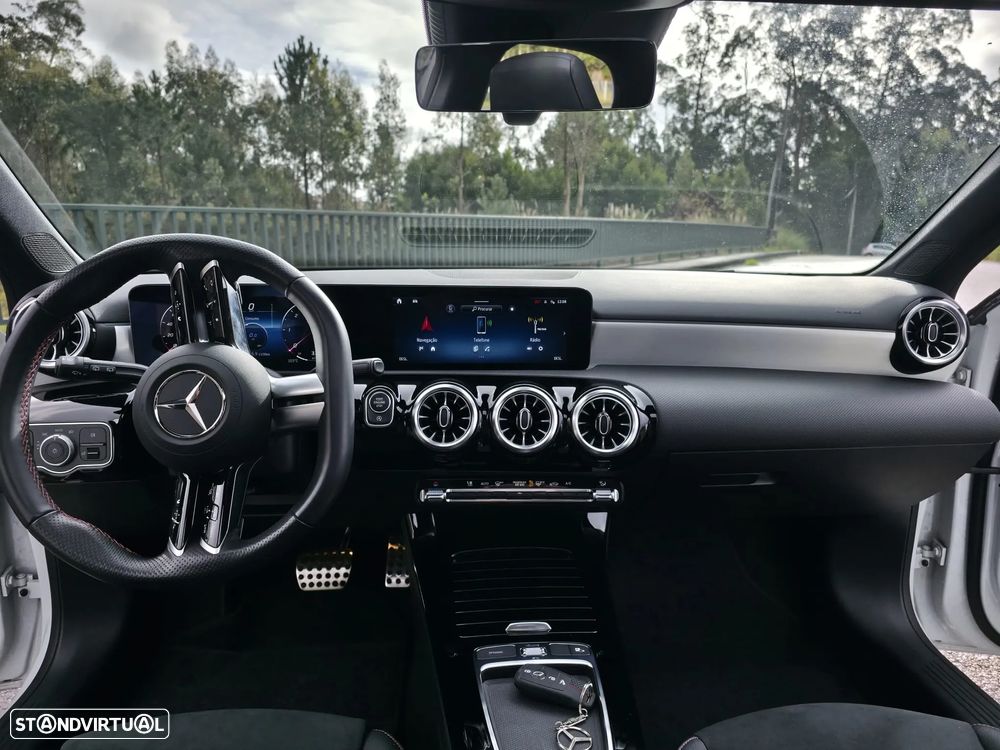 Mercedes-Benz A 200 d AMG Line Aut. - 16