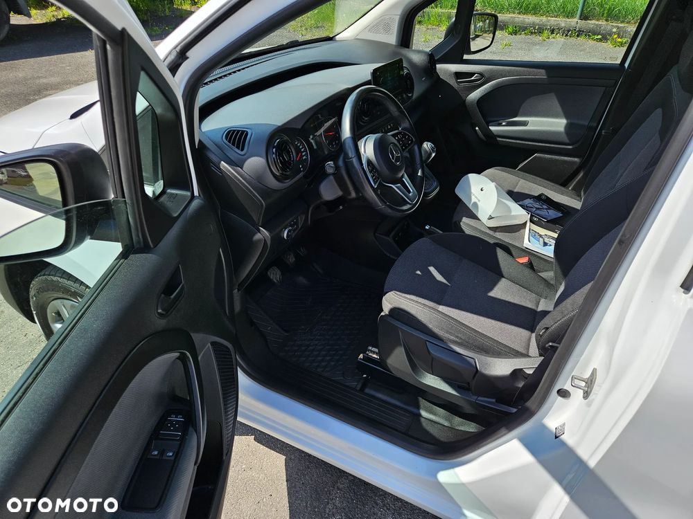 Mercedes-Benz Citan 110 rok 2022 diesel klima ele. fotele 3-osobowy ciężarowy vat1 kamera asystent 52000km - 15