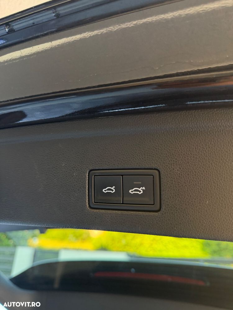 Volkswagen Touareg 3.0 V6 TDI 4Motion DPF Automatik Atmosphere - 29