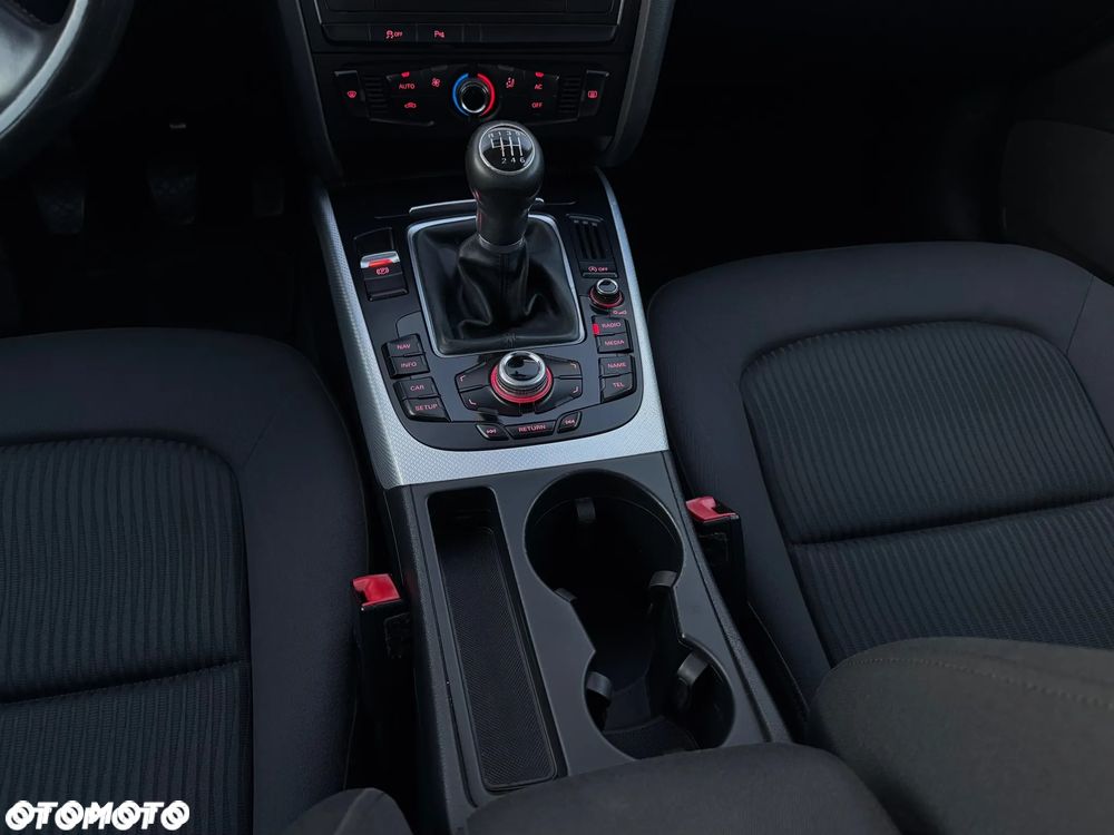 Audi A4 Avant 2.0 TDI DPF quattro Ambition - 17