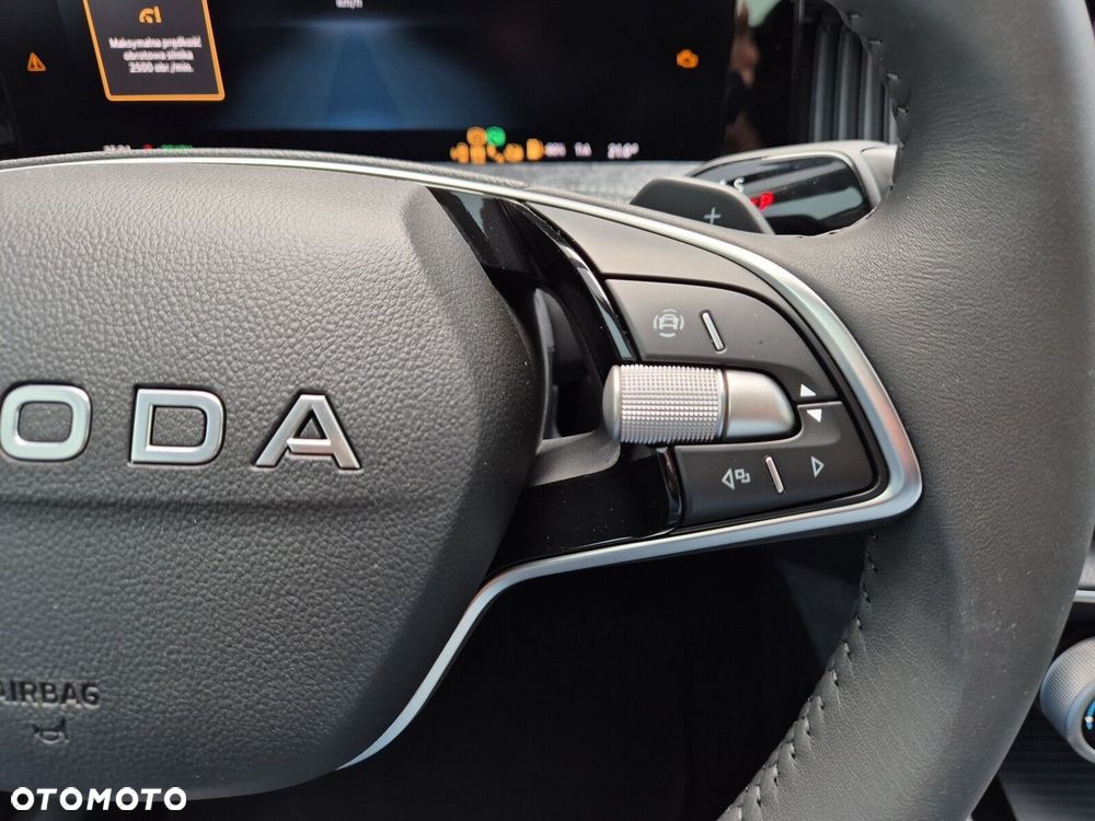 Skoda Superb 1.5 TSI mHEV Drive DSG - 39