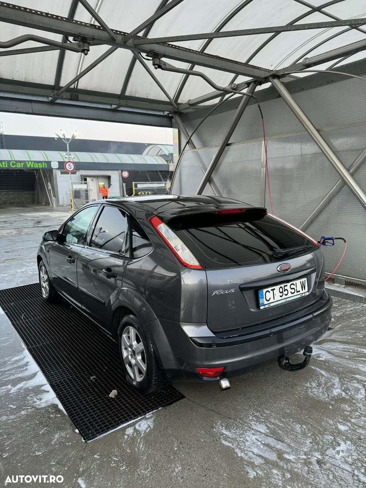 Ford Focus 1.6 TDCi Trend - 8