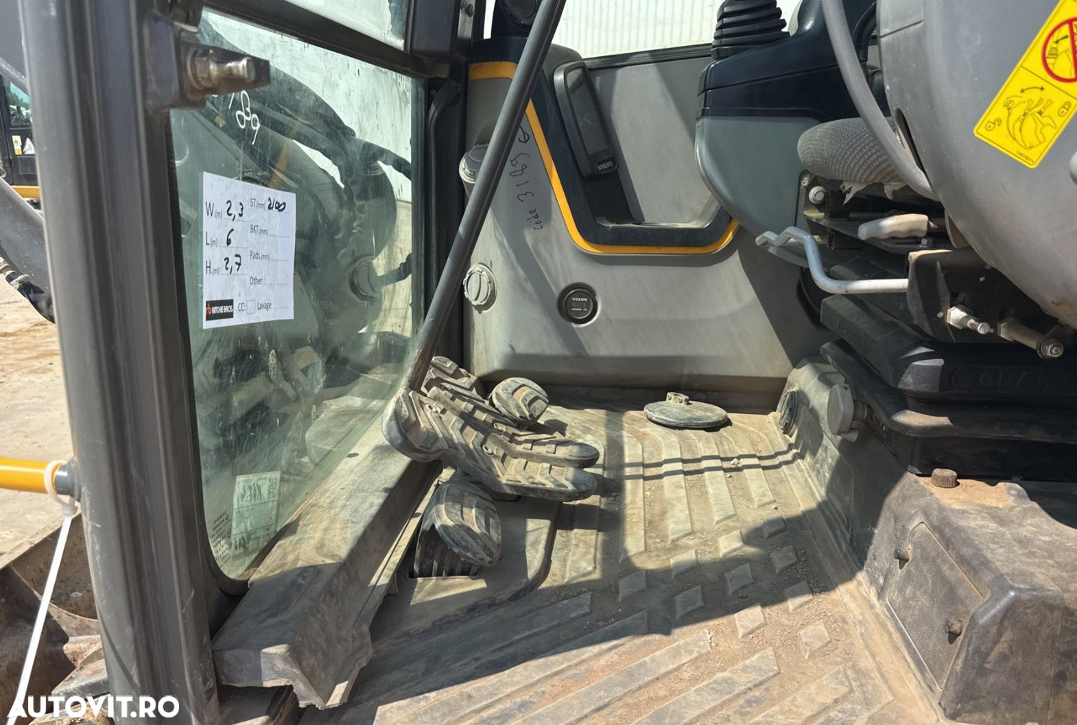 Volvo ECR88D Excavator - 7