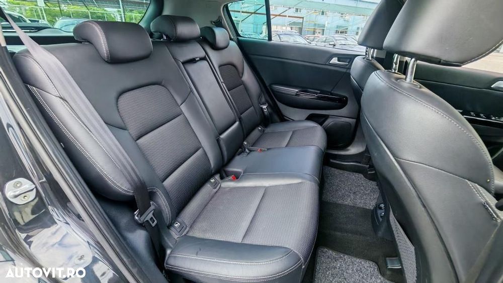 Kia Sportage - 13