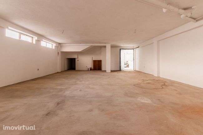 Armazem para arrendar em Ermesinde - Grande imagem: 2/7